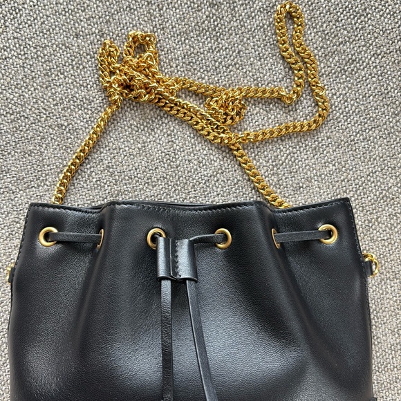 *SALE* Valentino AUTH MINI BUCKET BAG IN NAPPA WITH VLOGO SIGNATURE CHAIN EUC - Picture 5 of 16